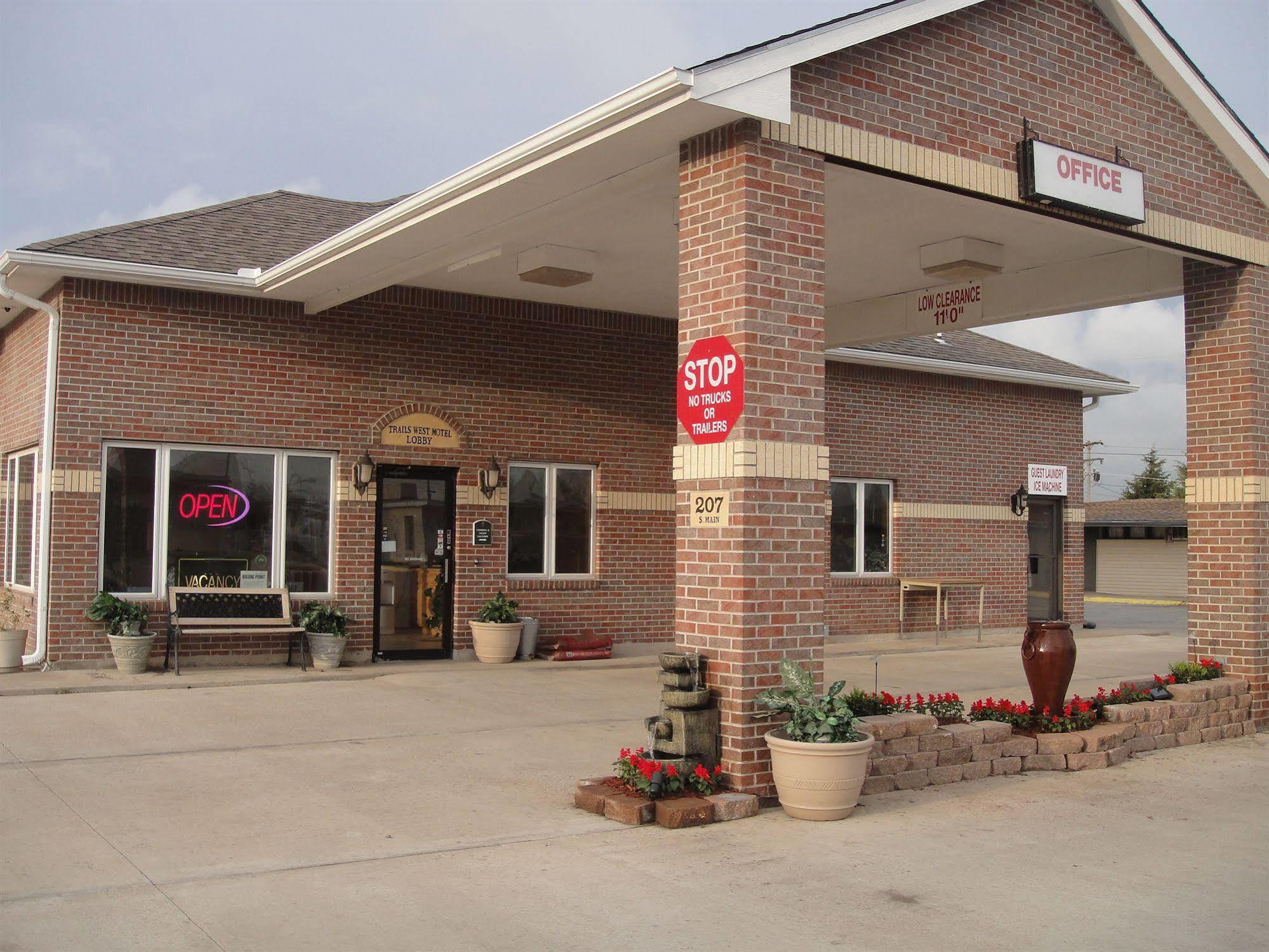 Trails West Motel South Hutchinson Luaran gambar